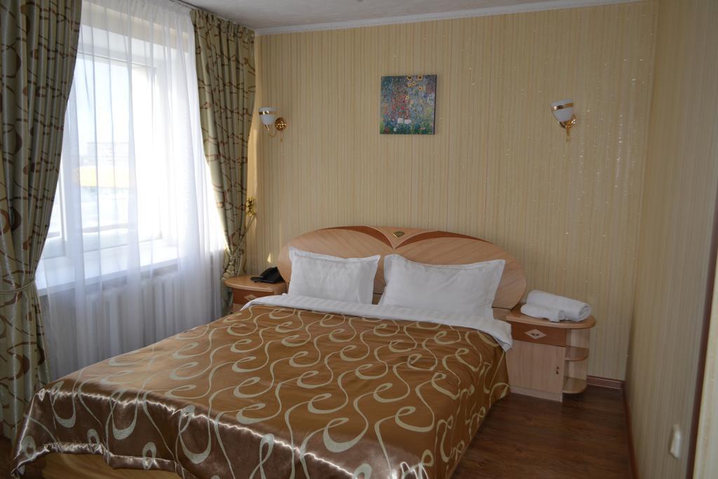 Zhassybi Hotel Asztana Kültér fotó