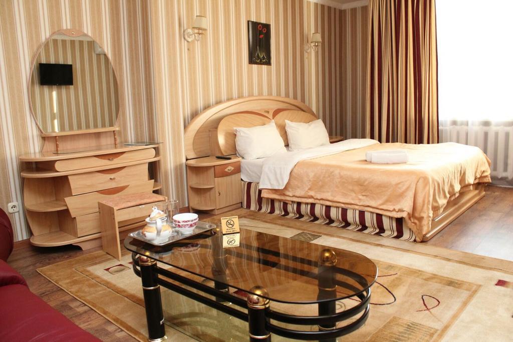 Zhassybi Hotel Asztana Kültér fotó